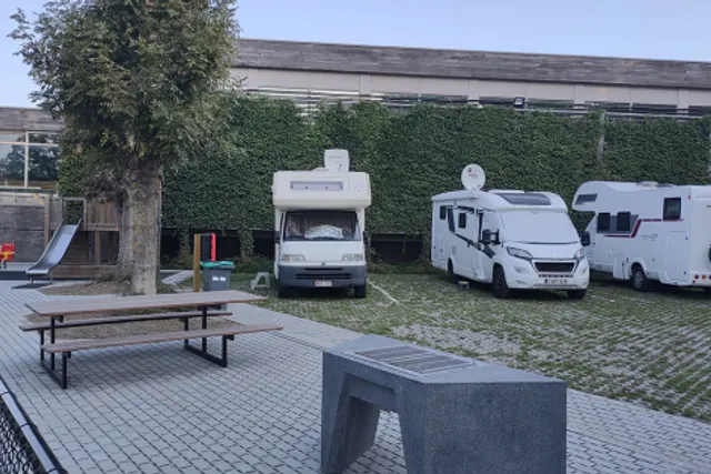Menen Camperplaats Sluizenkaai