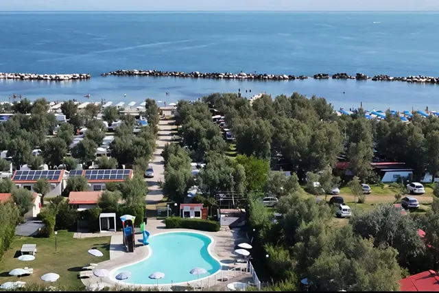 Area Sosta Camper Costa Verde