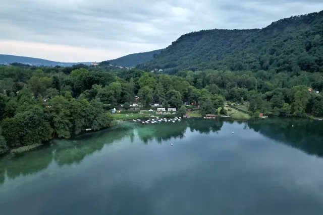 Camping Lago di Monate