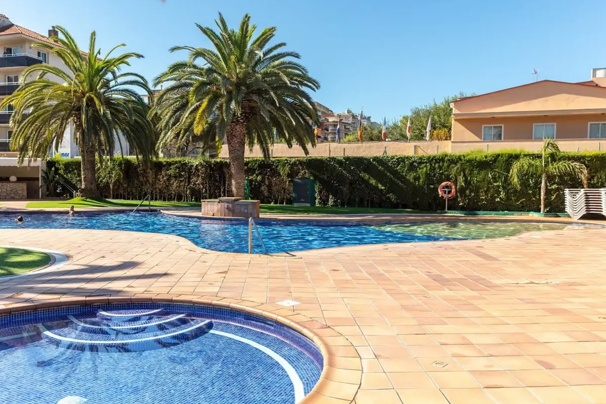 Camping Cavall De Mar