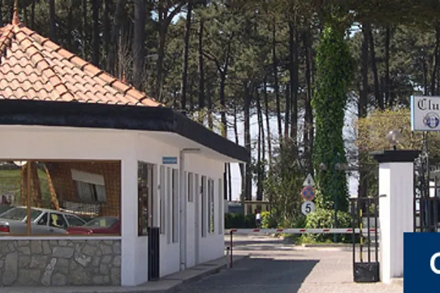 Parque de Campismo Árvore