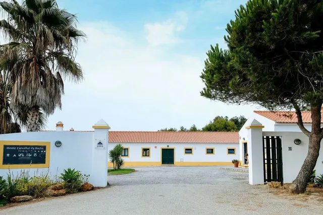 Parque de Campismo Monte Carvalhal da Rocha