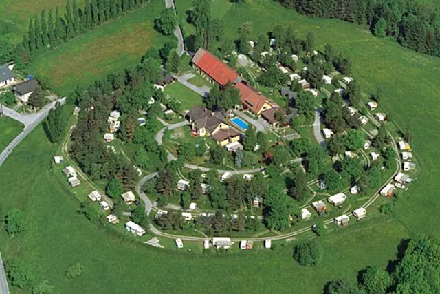 Terrassen Camping Traisen