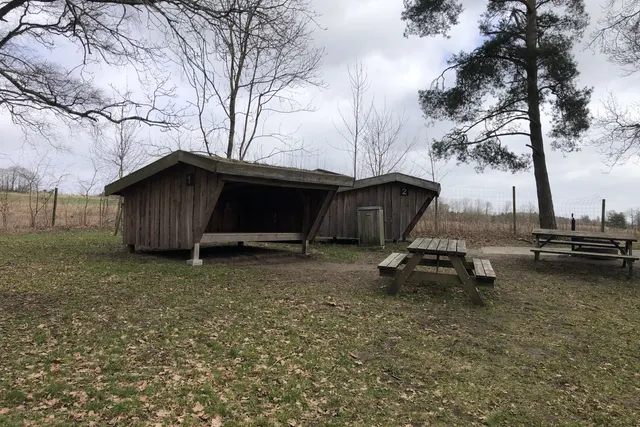 Hinge Søbad Shelterplads