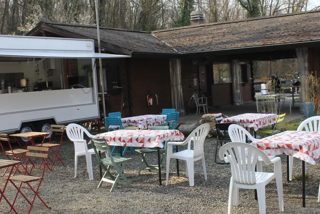 Camping du Val de l'Allondon