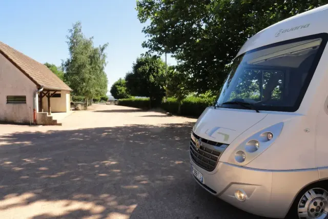 Aire de Camping-car Sivignon