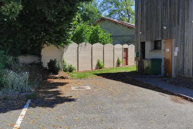 Aire Le Châtenet-en-Dognon
