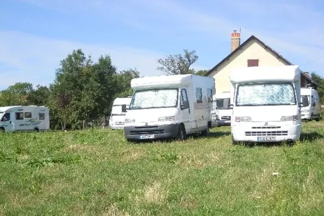 Les Trois Marcassins