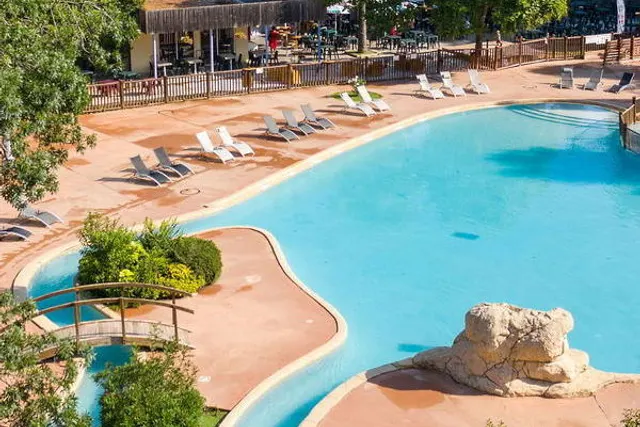 Camping du Pont d'Avignon