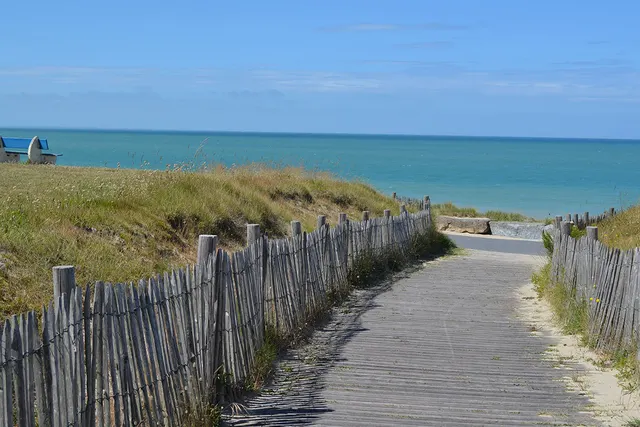 Camping Les Dunes - COUDEVILLE SUR MER