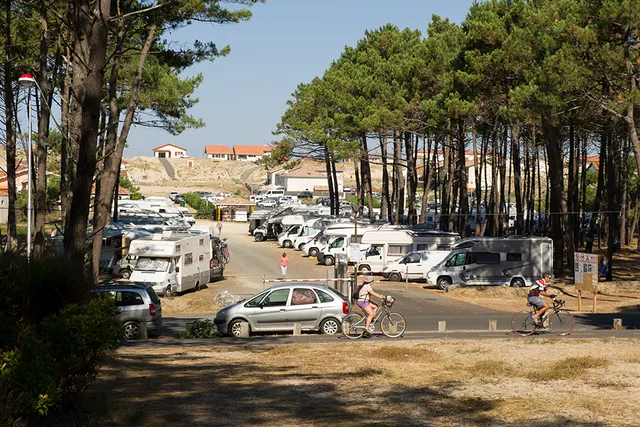Camping-car Park de Contis