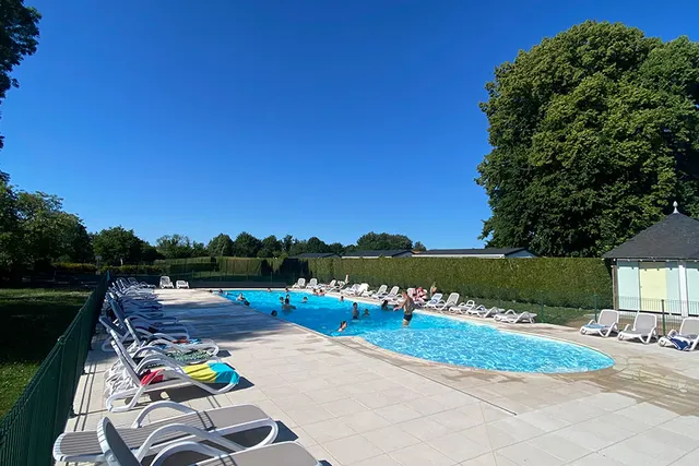 Camping du Château et de l'Oseraie