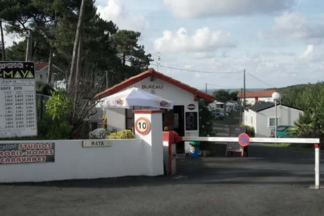 Camping Maya