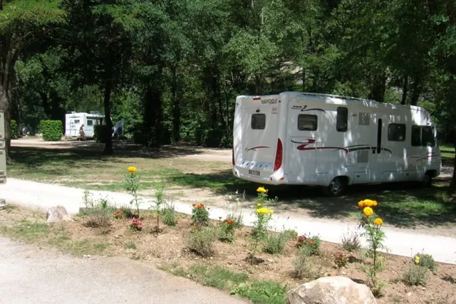Aire de camping-car des Berges du Lot