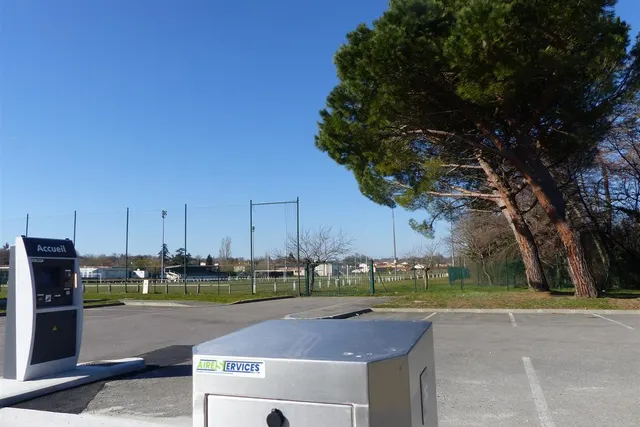 Aire de service La Magdelaine-sur-Tarn