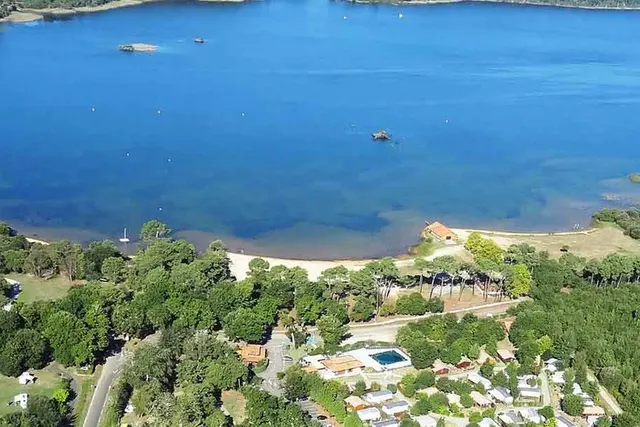 Aire de camping cars du Lac