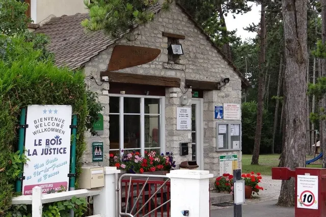 Camping Le Bois de la Justice