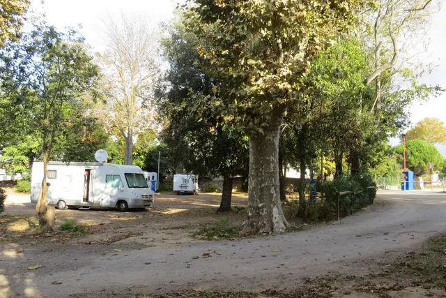 Vinassan Village