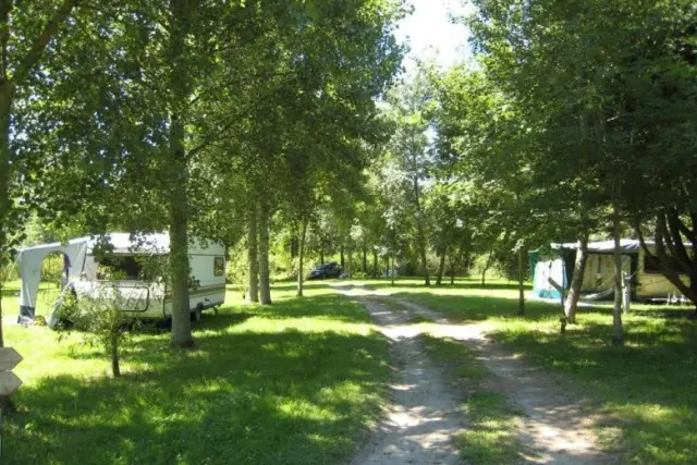 Aire de Camping Cars L’Aigle