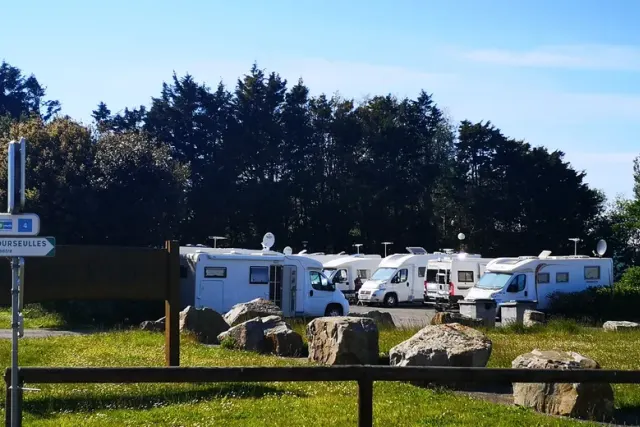 Aire de camping-car communale du Parc de l'Edit à Courseulles-sur-Mer