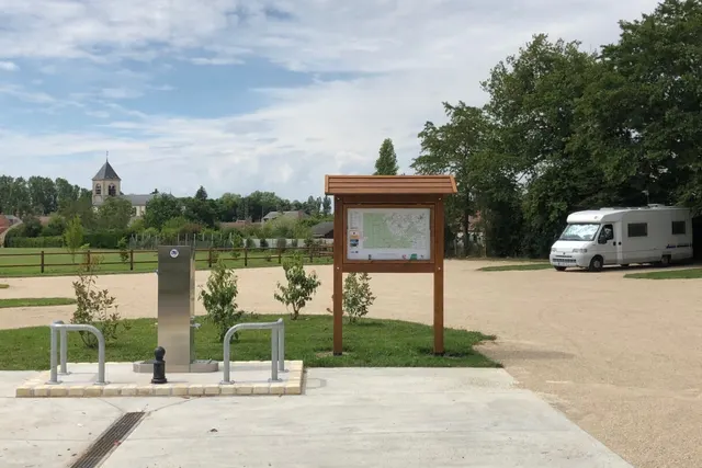 Aire de camping-car Nibelle