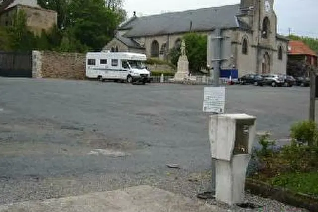 Aire de service pour Camping-Car de Larochemillay