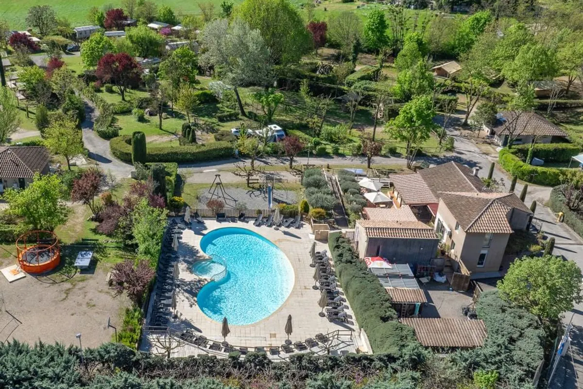 Camping Les Routes de Provence - Ciela Village