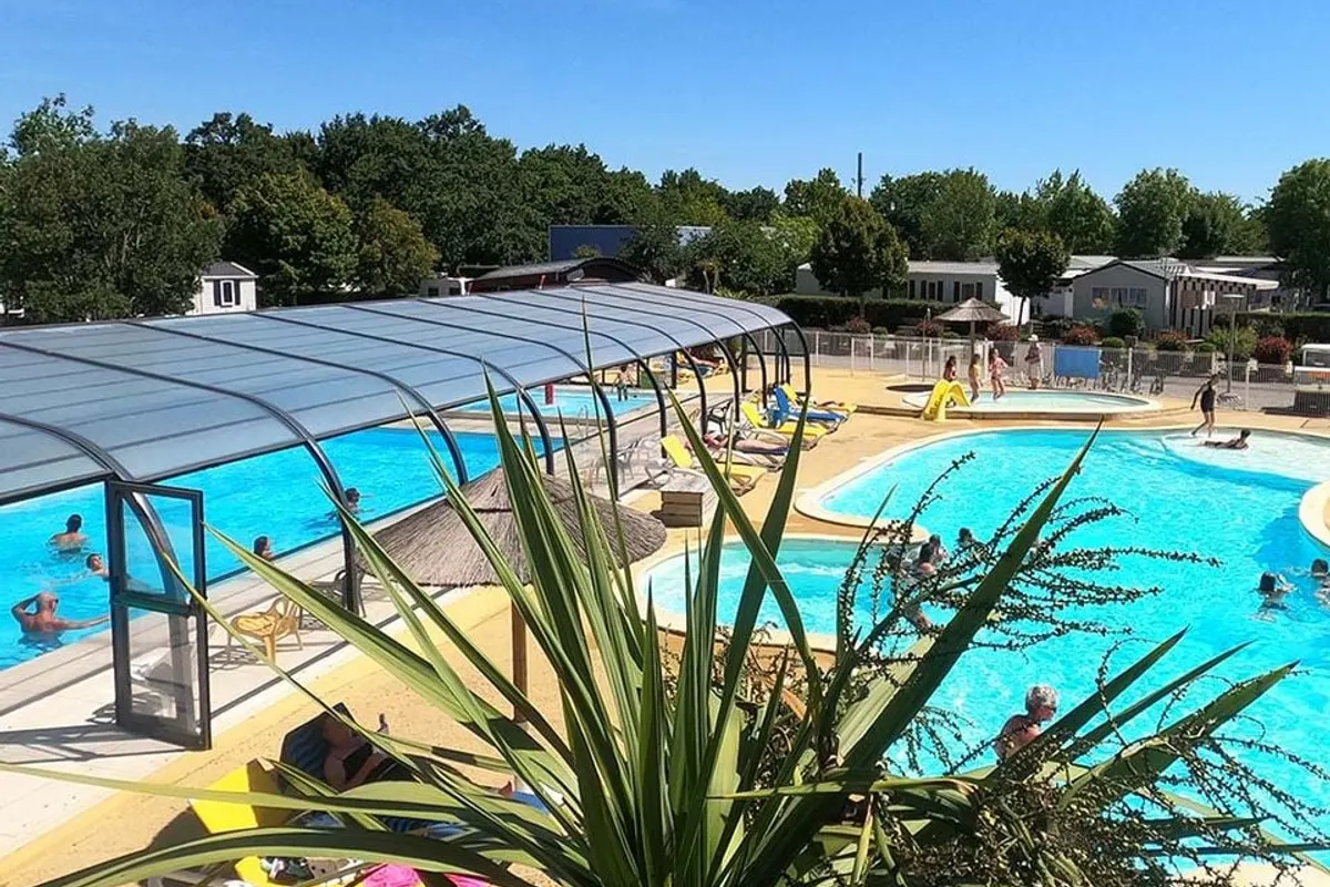 Camping Les Chalands Fleuris