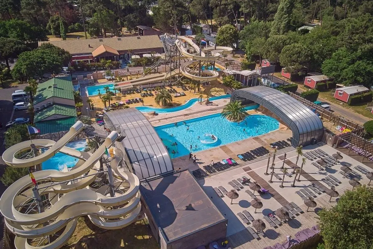 Camping La Pinède