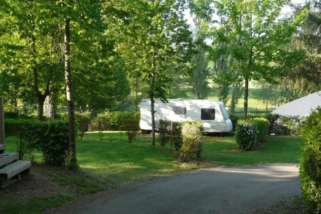 Wohnmobilstellplatz an der Festhalle
