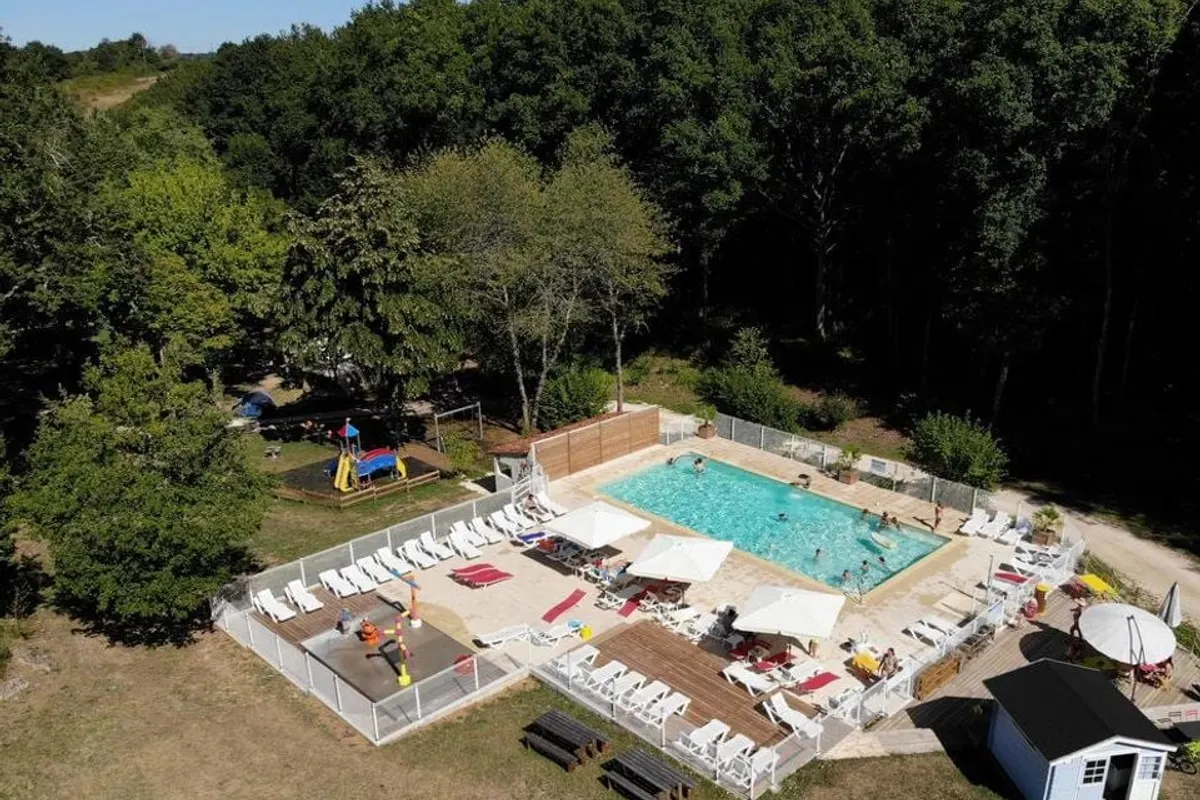 Camping Domaine de Corneuil
