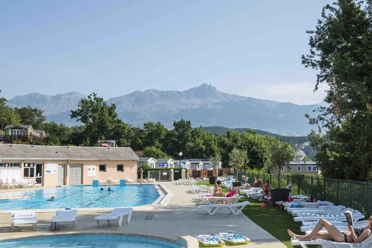 Camping L'Ecrin du Lac