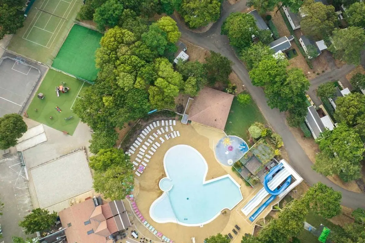 Camping Siblu Les Pierres Couchées - Funpass inclus