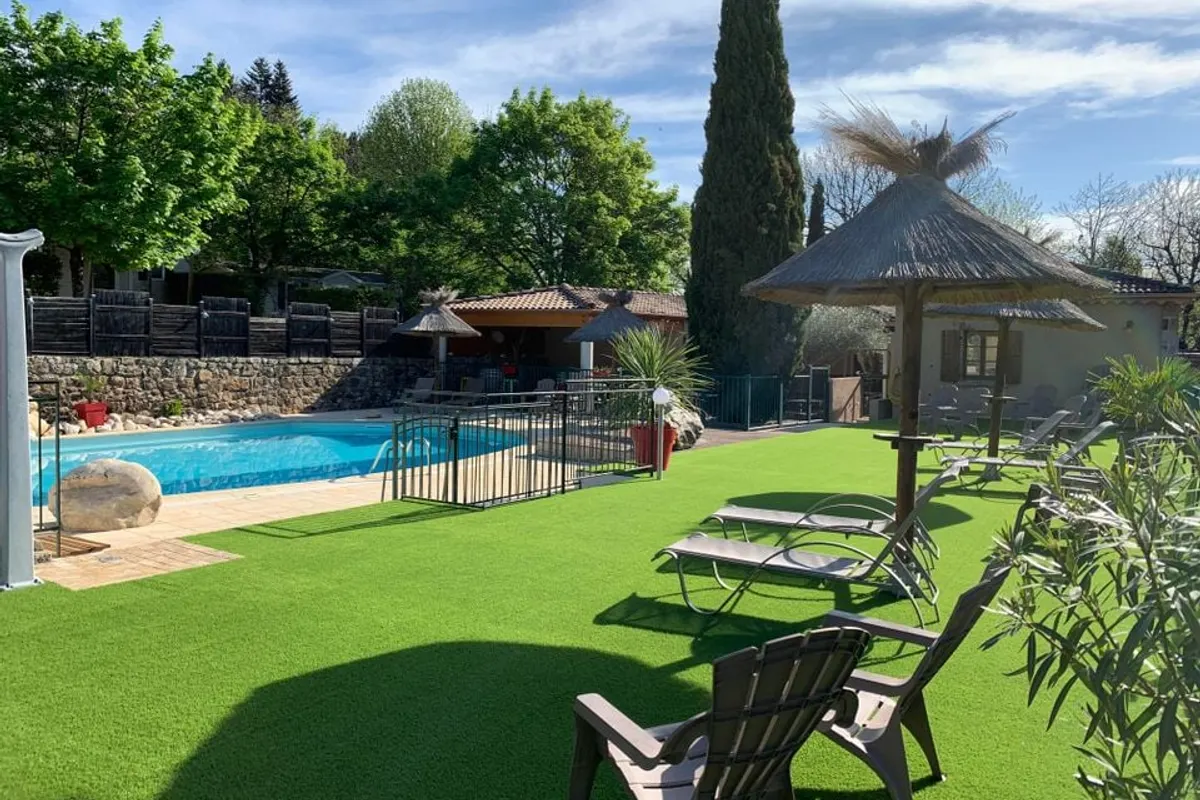 Camping Ushuaïa Village Les Cruses