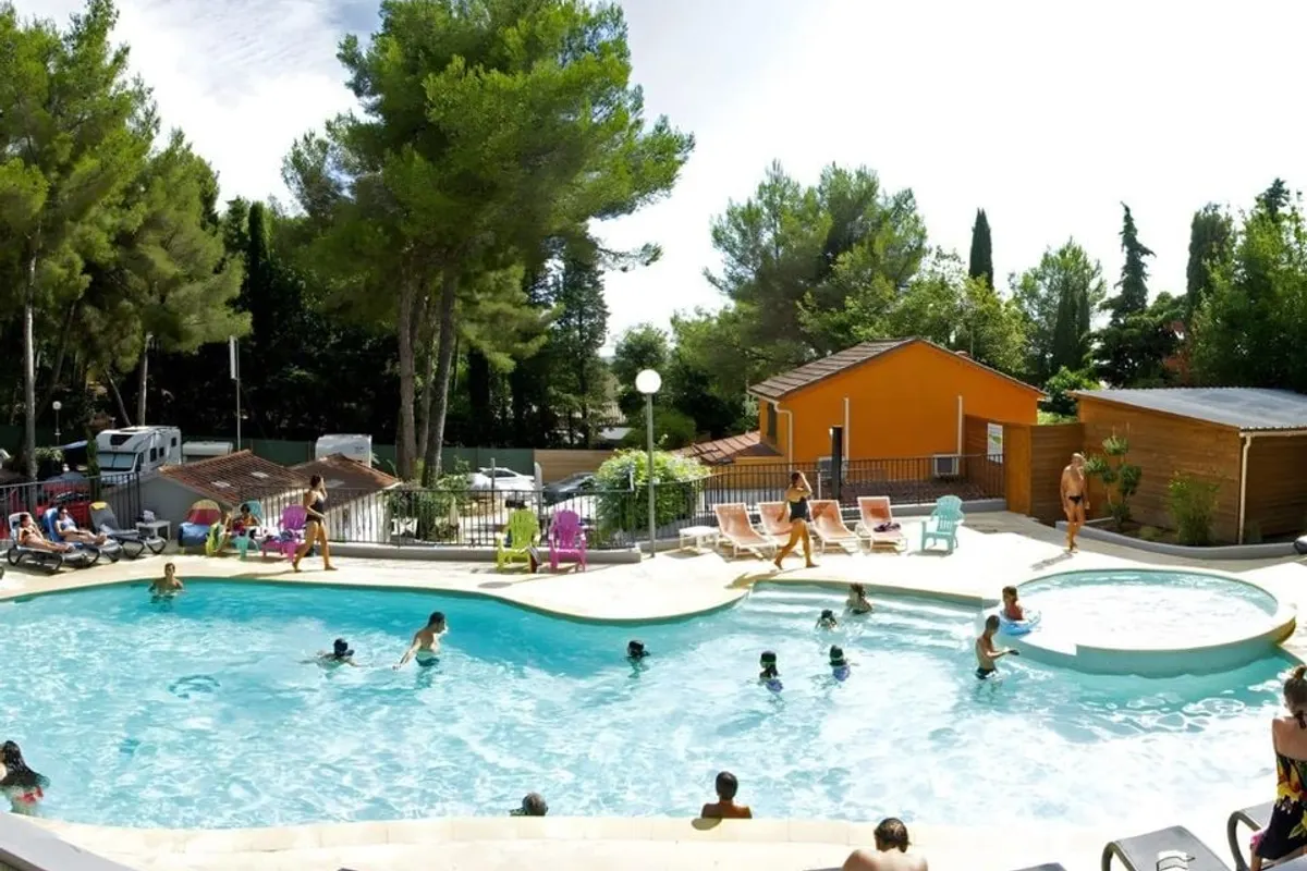 Camping Les Playes