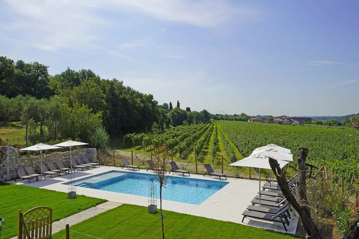 Dogoli Country Apartments
