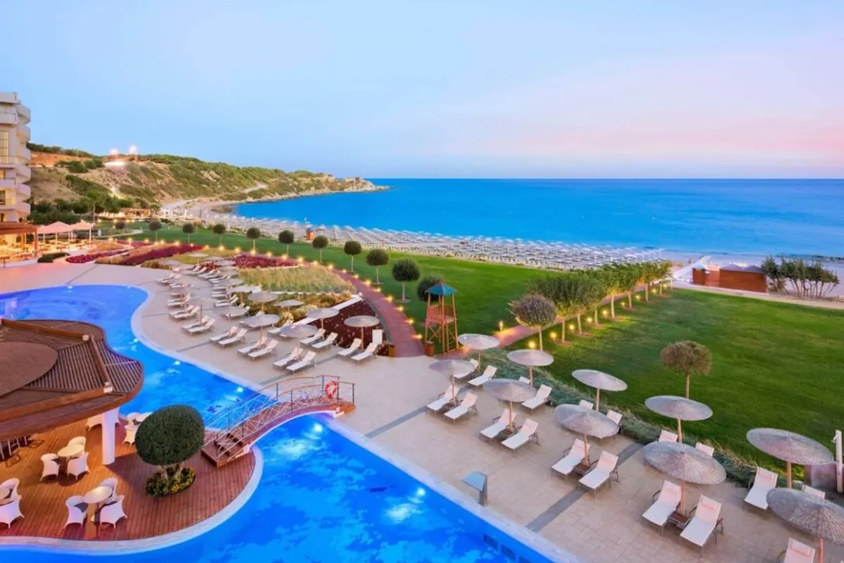 Elysium Resort And Spa