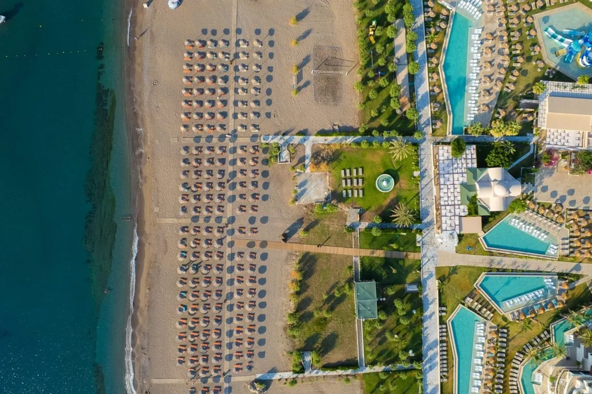 Pegasos Deluxe Beach Hotel