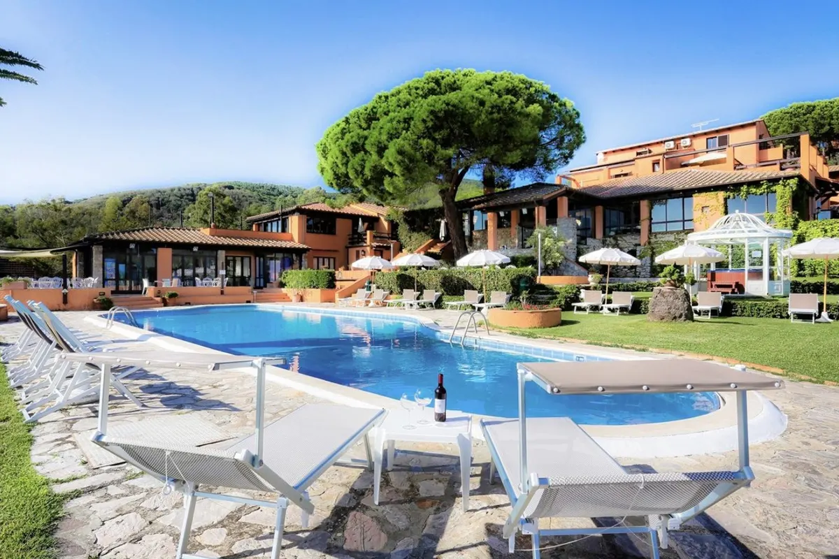 Resort Hotel Le Picchiaie