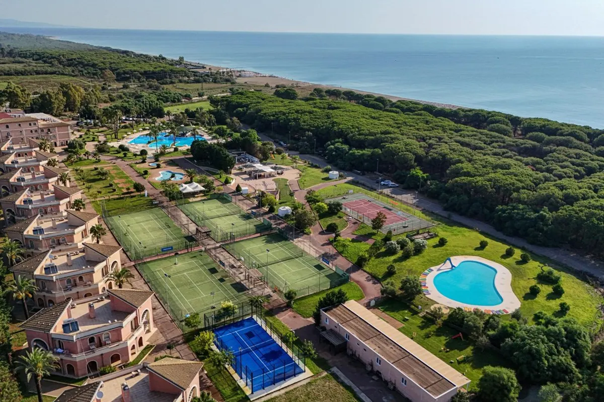 Bv Airone Resort
