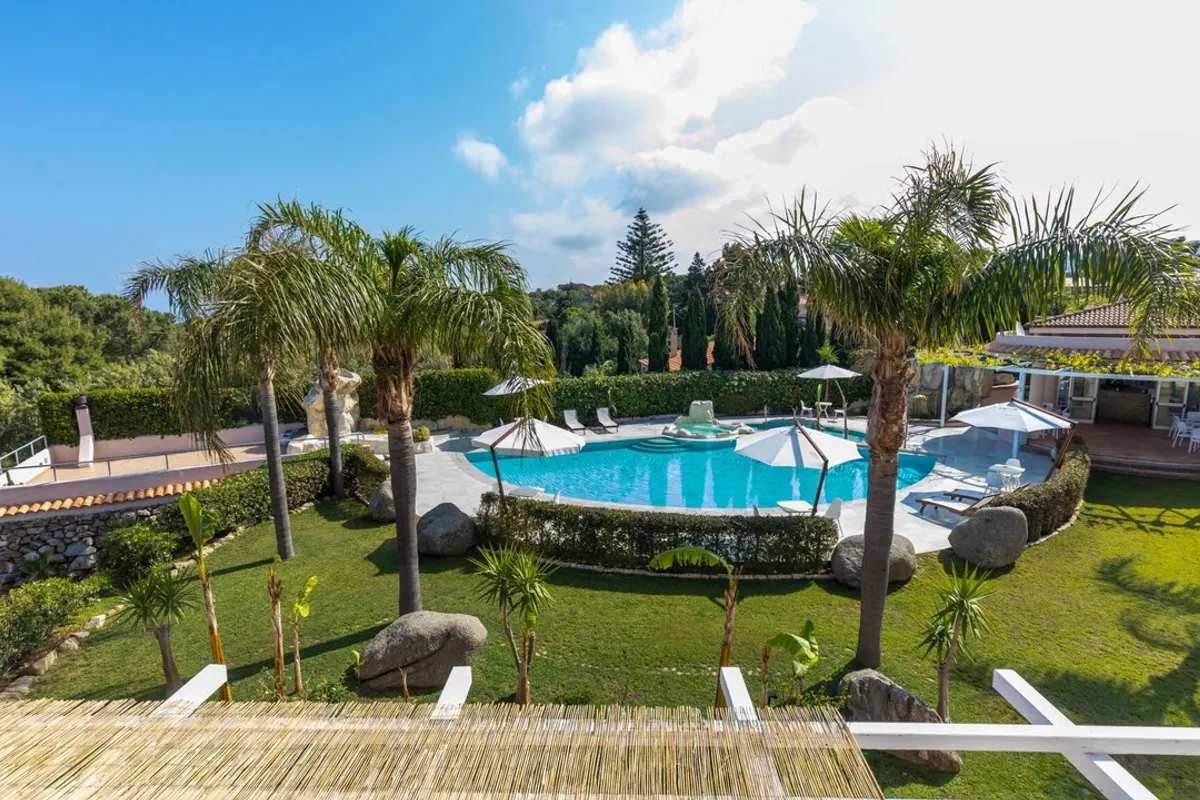 Resort Hotel L Arcobaleno
