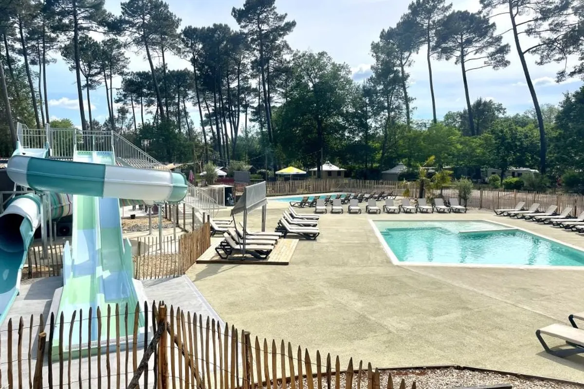 Camping Vert Bord D'eau