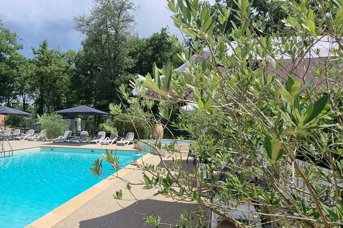Camping La Chêneraie ****