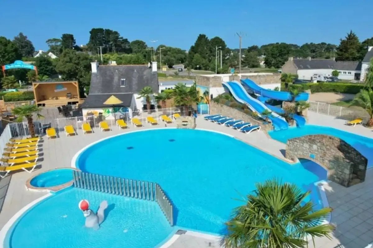 Camping Paradis - Les Palmiers