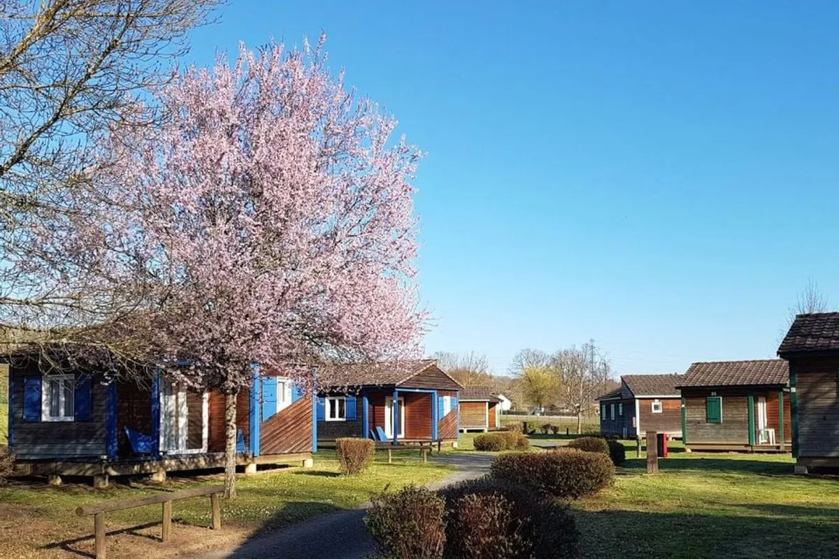 Camping municipal La Rivière - Donzenac