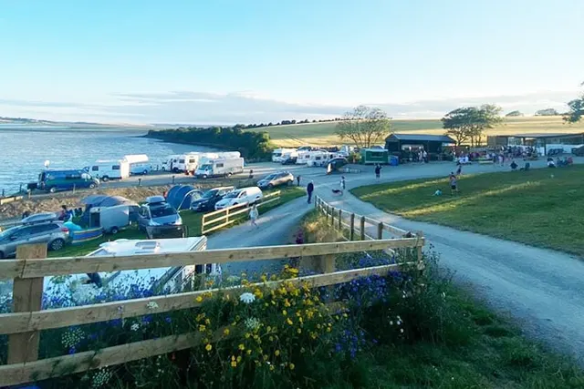 Roches Campervan and Campsite