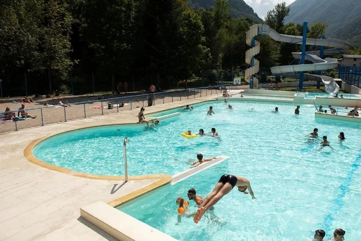 Camping Village de Chalets Le Pas de l'Ours