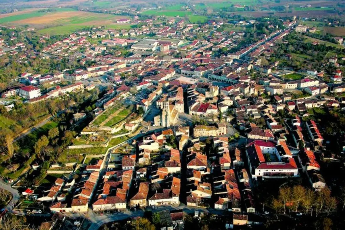 VVF Villages - Pays du Gers - Mauvezin
