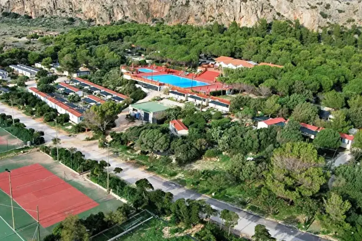 Camping Village El-Bahira