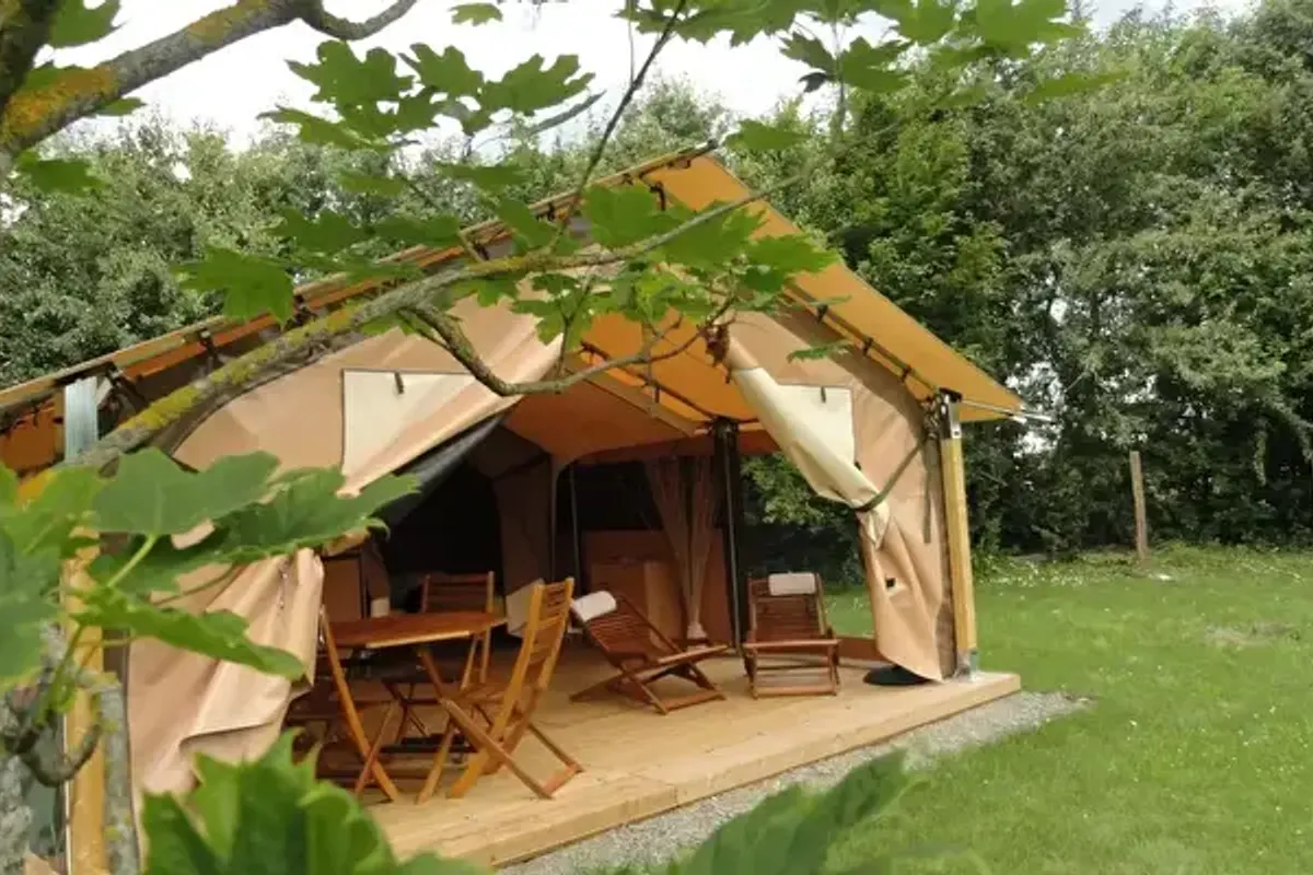 Camping La Clé Des Champs